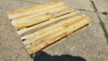Paleta drevená ATYP 120x100cm - Použitá